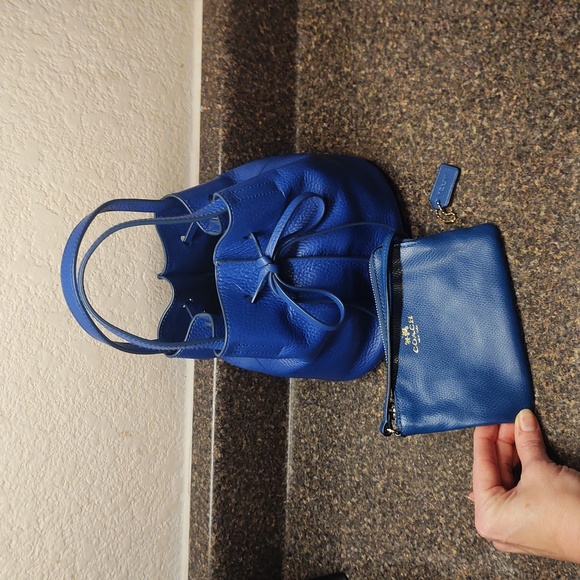 SOLD - Bundle!🔥 COACH & Banana Republic Purse & Wristlet *READ!* Final Price - Picture 13 of 13